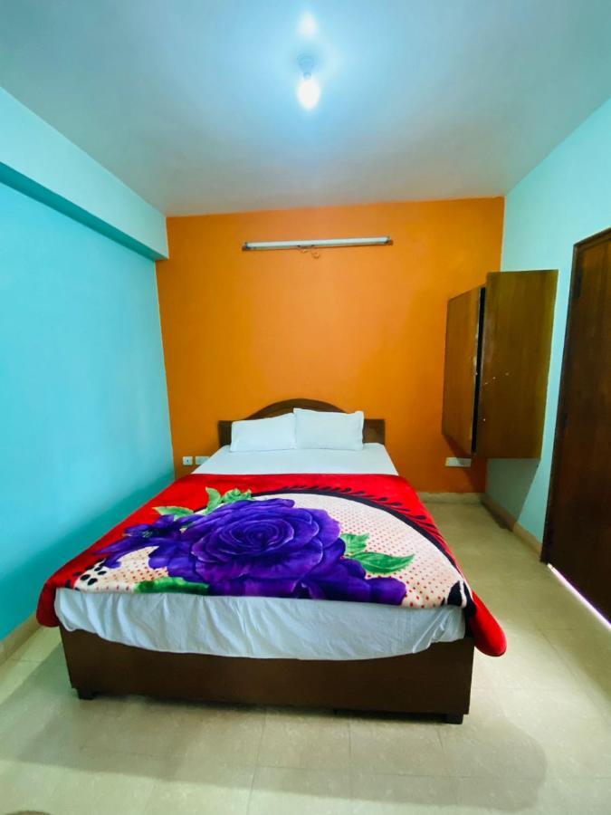Hotel Nakshatra Udagamandalam Exterior foto